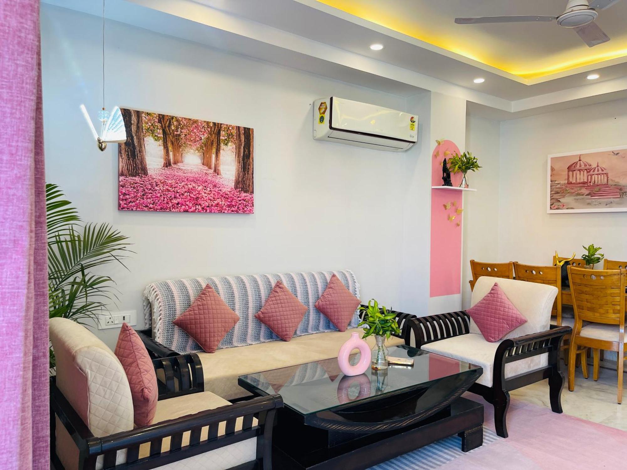 Bedchambers Medicity Serviced In *